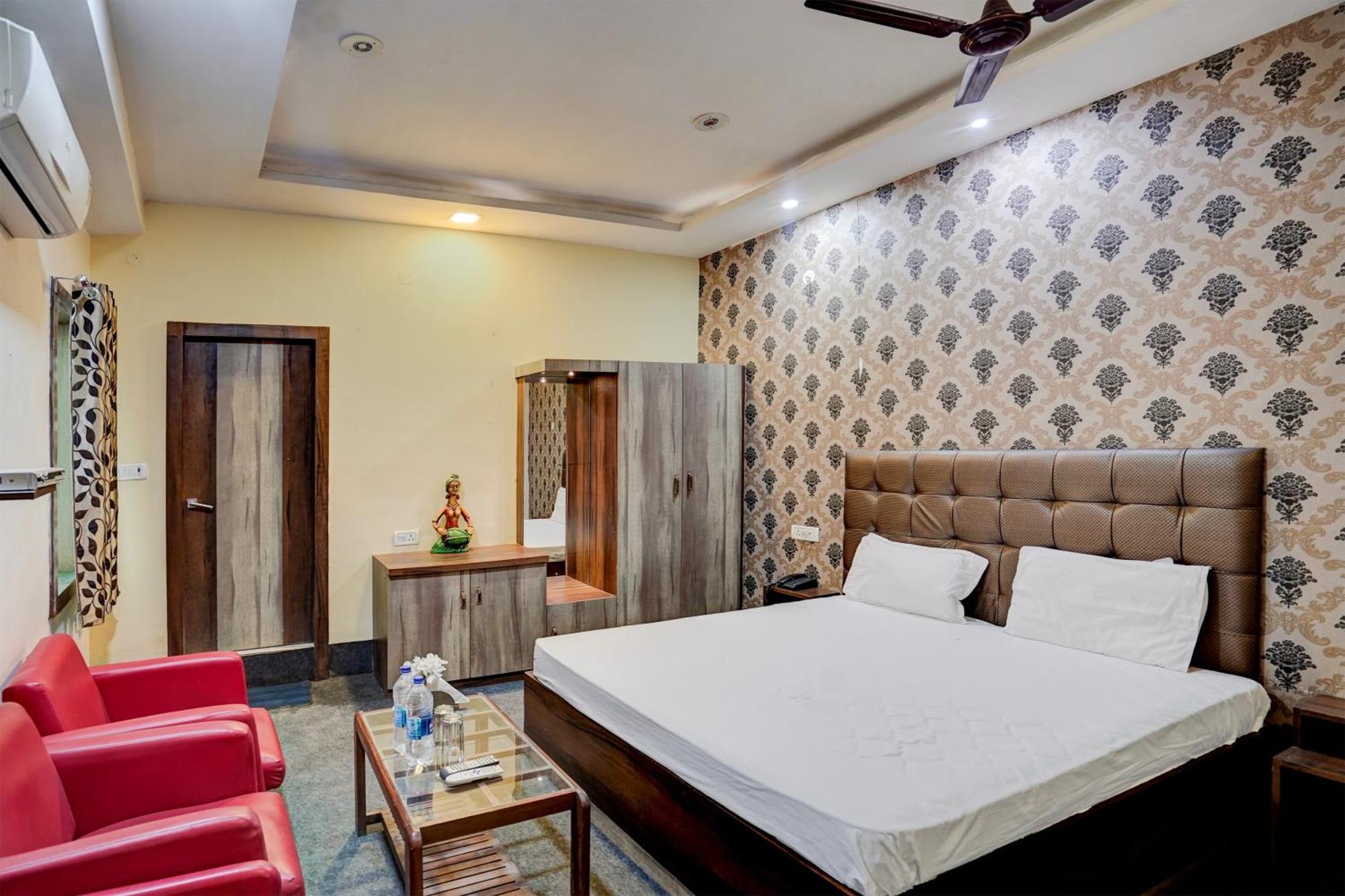 Hotel O Shyam Utsav Mirzāpur Exteriér fotografie