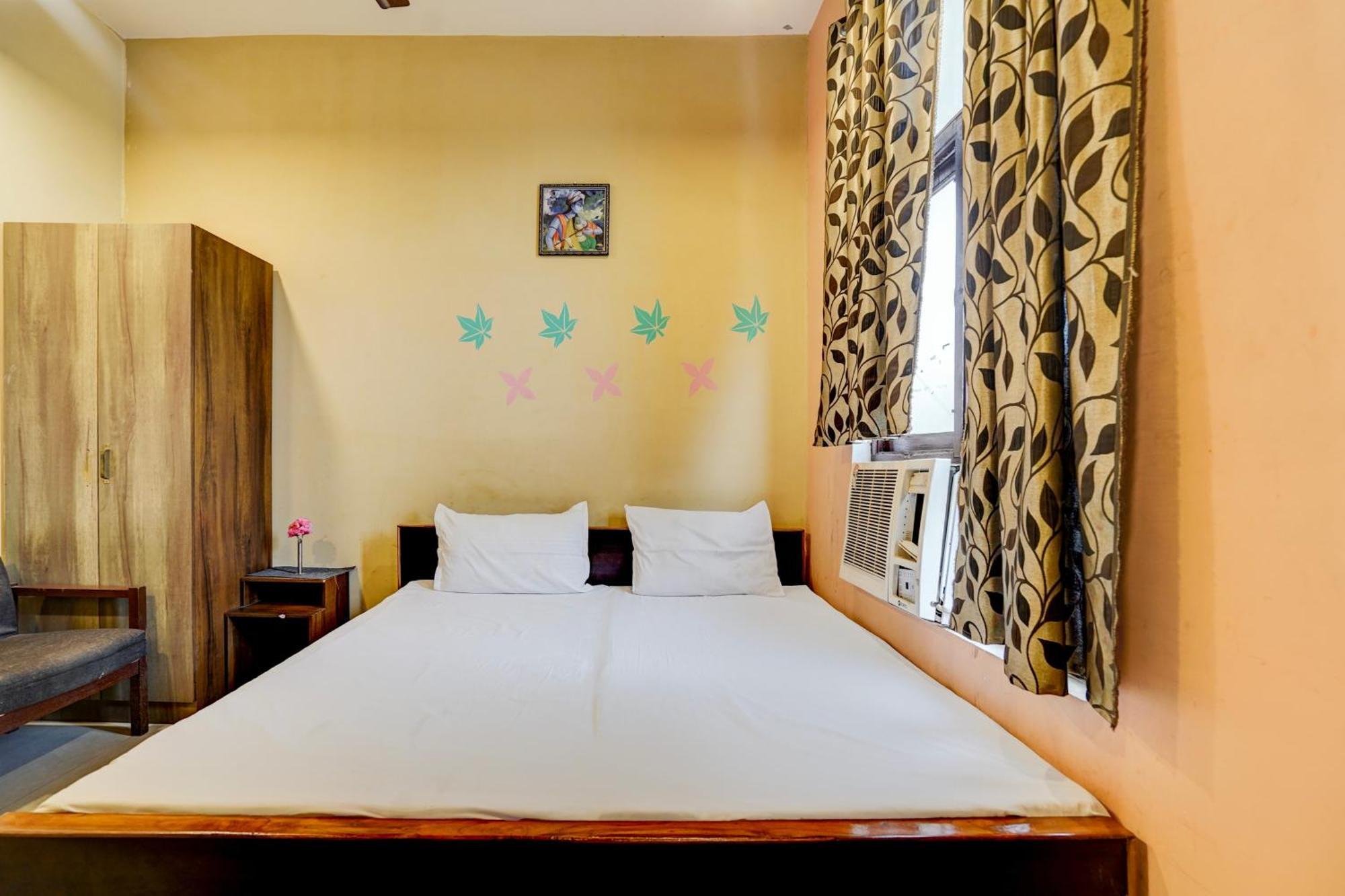 Hotel O Shyam Utsav Mirzāpur Exteriér fotografie