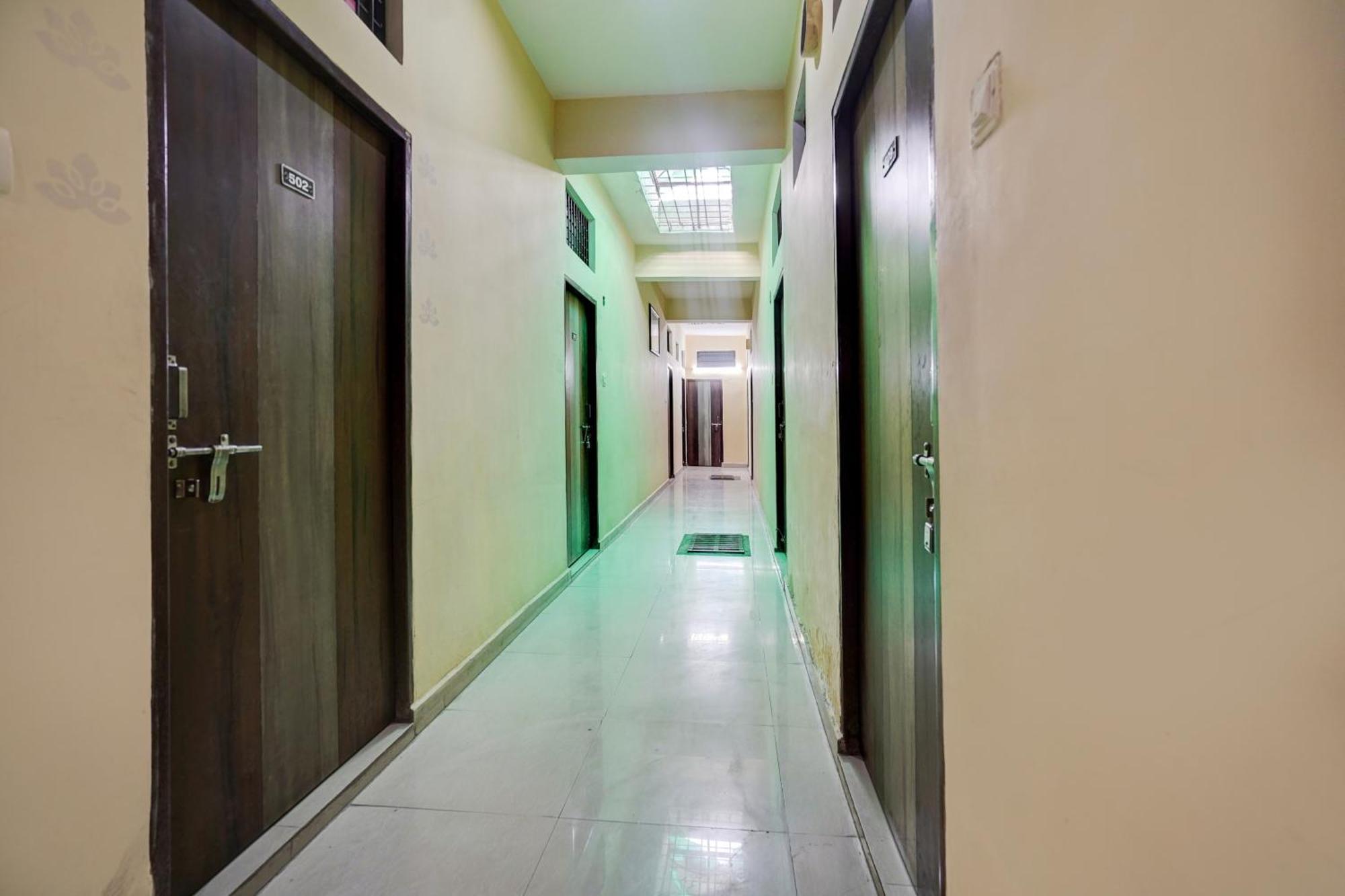 Hotel O Shyam Utsav Mirzāpur Exteriér fotografie